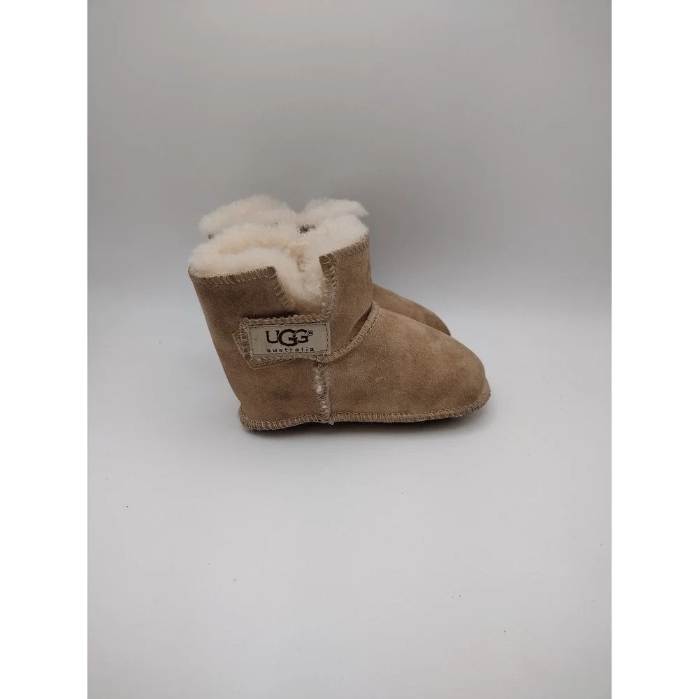 UGG Australia Erin Chestnut Suede Sheepskin Infant Booties Size M